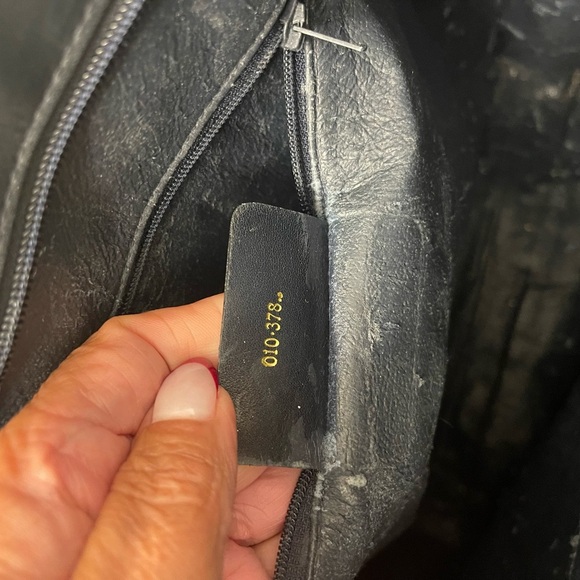 GUGGI MONOGRAM GG LARGE SHOPPER TOTE! Navy red! STUNNING!!!! - Picture 14 of 14